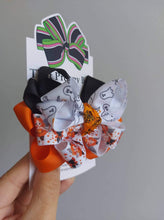 Load image into Gallery viewer, Stacked Alice and Maddie Bows Solid Colours