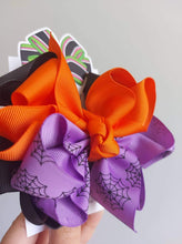 Load image into Gallery viewer, Stacked Alice and Maddie Bows Solid Colours