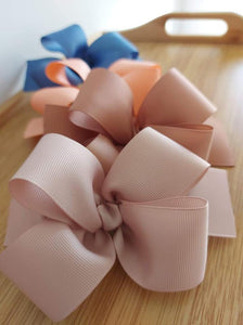 Large Signature Bows Solid Colours